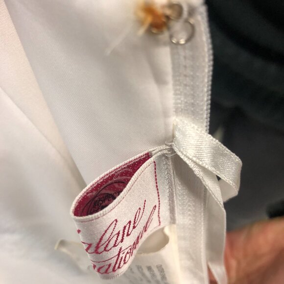 SAMPLE Choker Halter Wedding Dress, White A-Line Sexy, Chiffon Belted Beachy - Picture 14 of 15